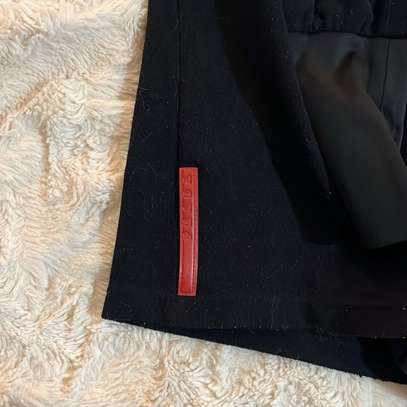 Prada Men's Sport Polyester Thumb-Hole Black Longsleeve Shirt Size M - Picture 2 of 6